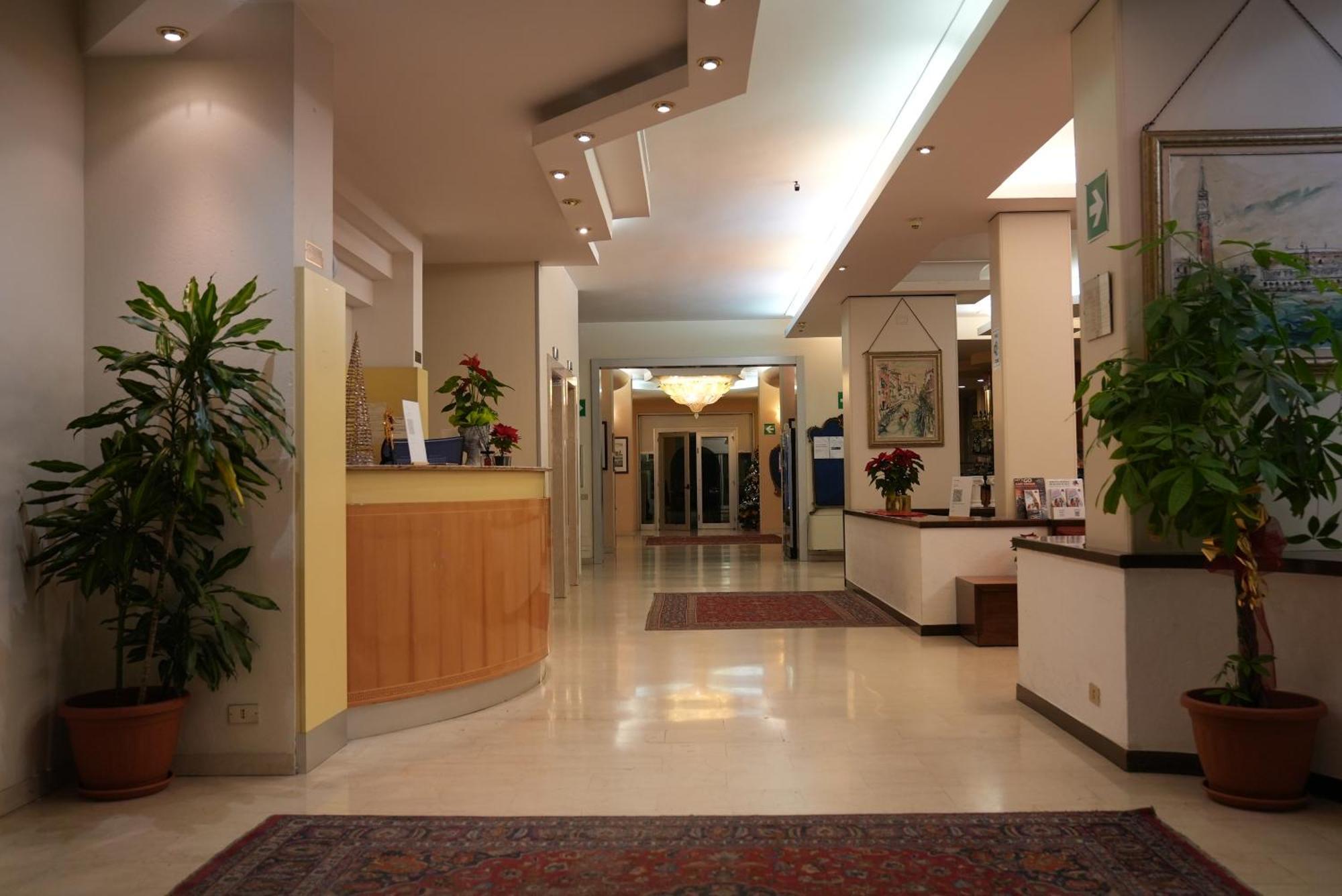 Albatros Hotel Mestre