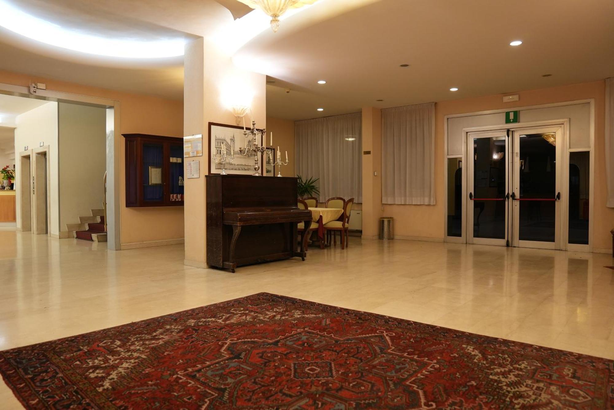 Albatros Hotel Mestre