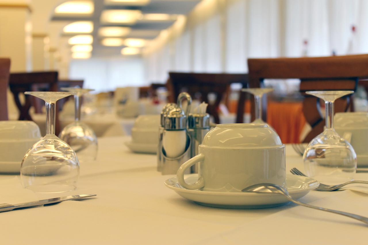 Albatros Hotel